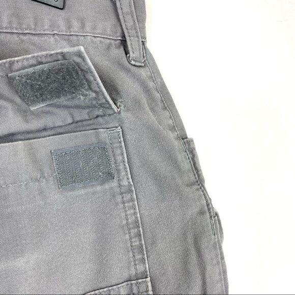 Vintage REI Beer Can Shorts - Picture 10 of 13